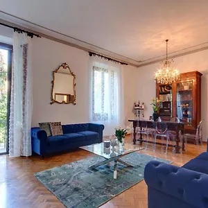  Apartment Leopoldo By Mamo
